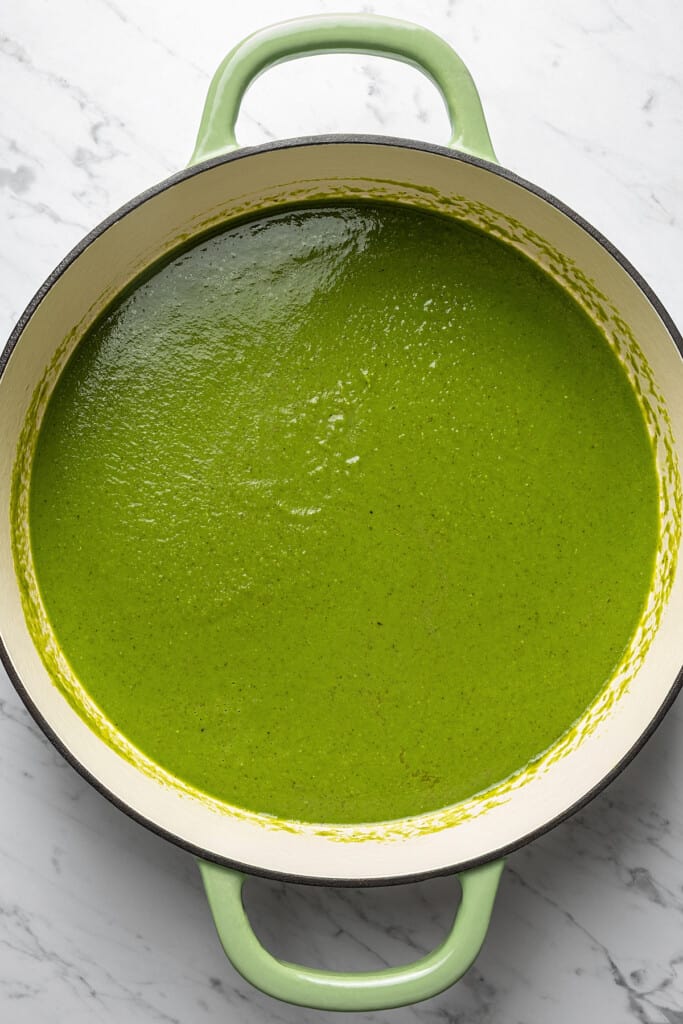 Verde sauce in a pot.