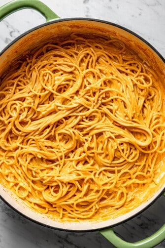 Spaghetti coated in buffalo pasta sauce.