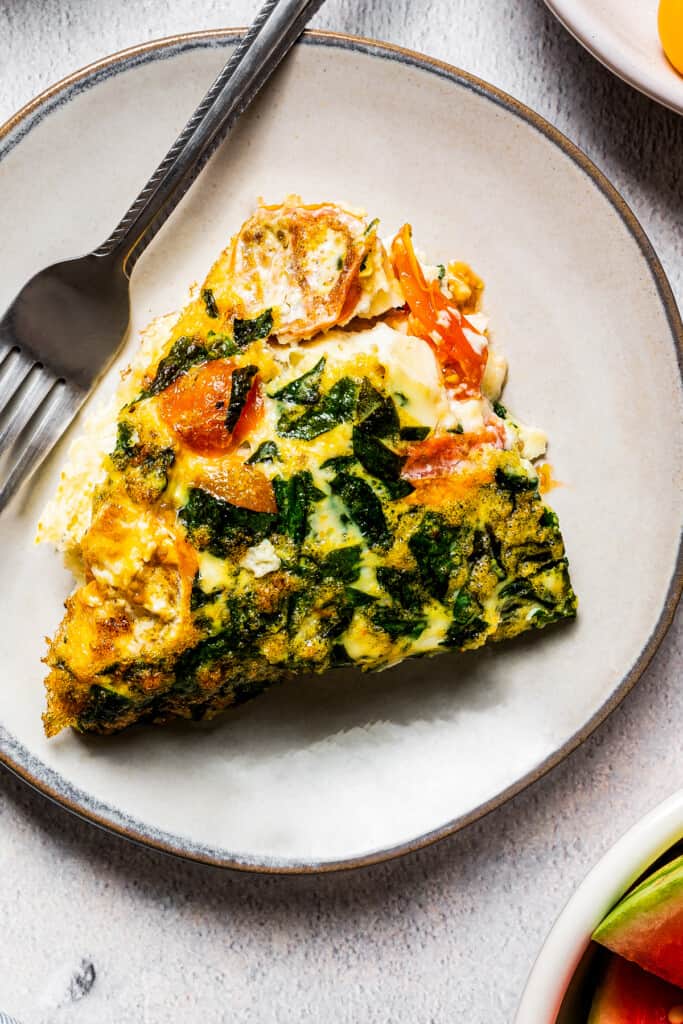 Egg White Frittata With Tomatoes And Spinach | Diethood