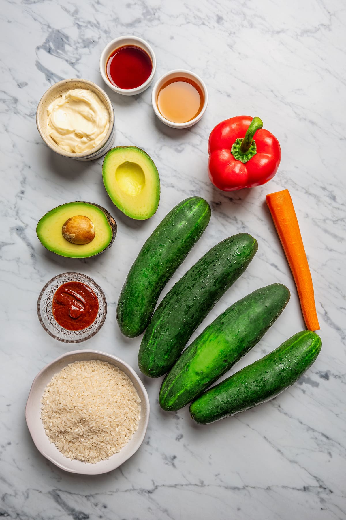 Ingredients for cucumber rolls.